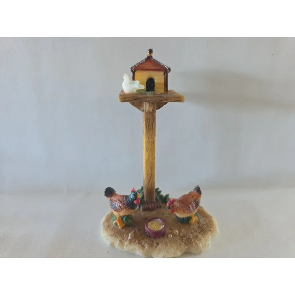 O'Well Birdhouse bird feeder chickens Christmas Village Figurine NO BOX INV344